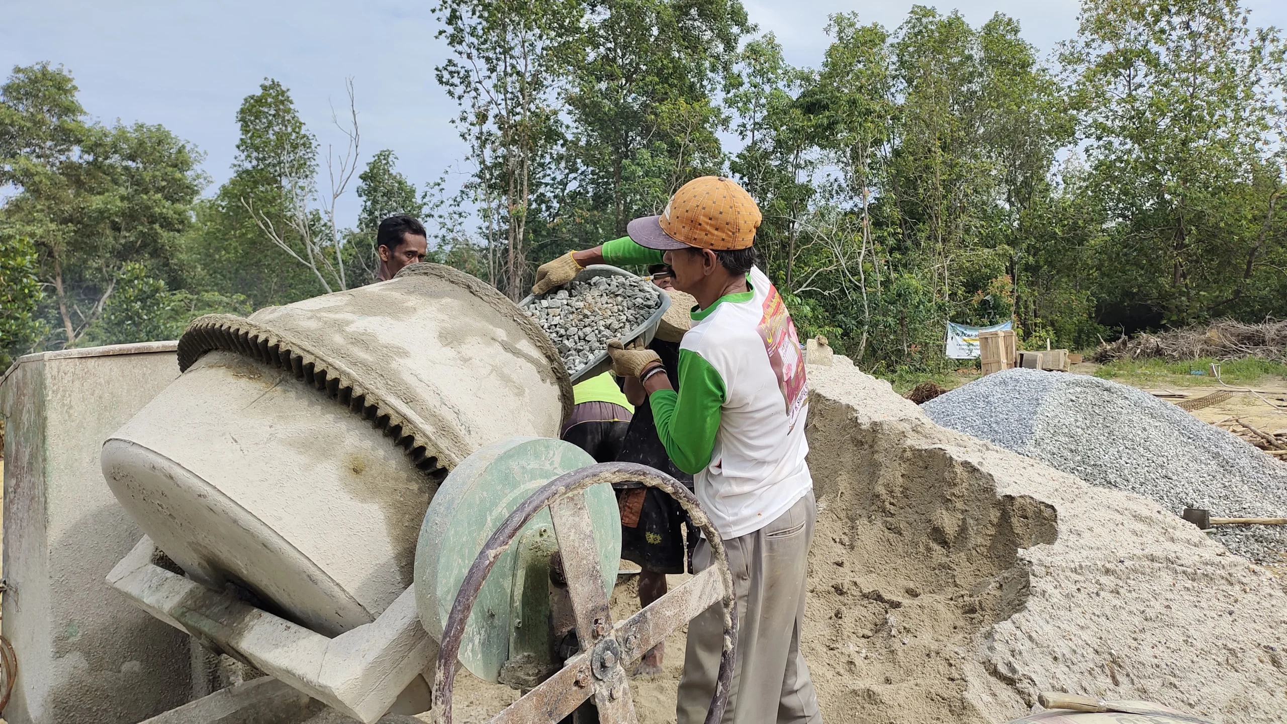 Peletakan Baru Pertama (3)